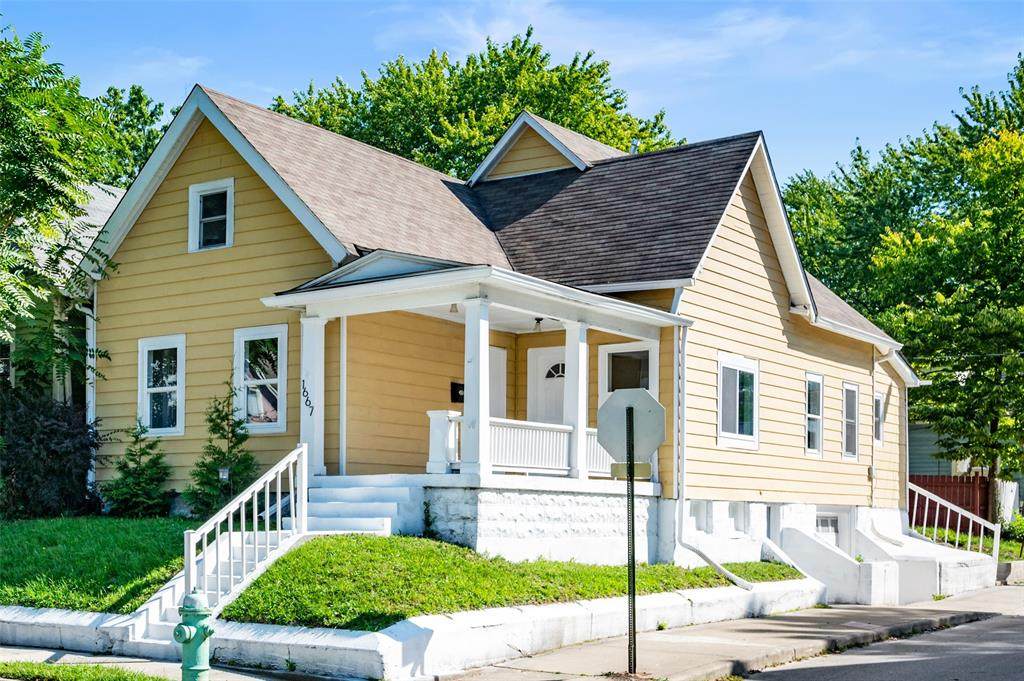 1667 Union Street - Photo 1