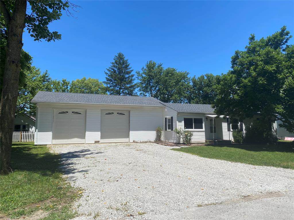 1882 Knox Drive - Photo 1