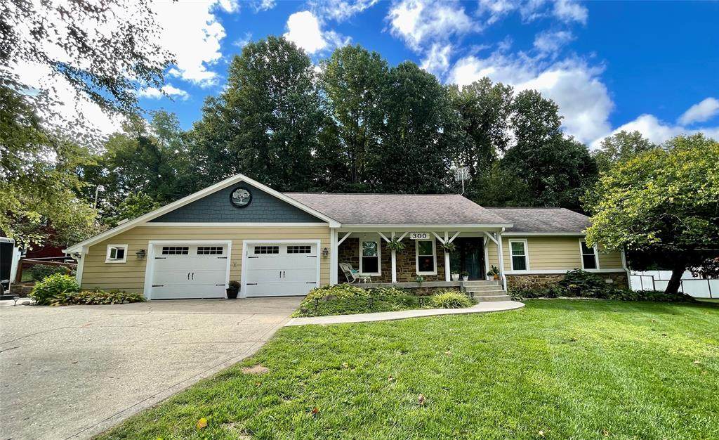 300 Byram Boulevard - Photo 1