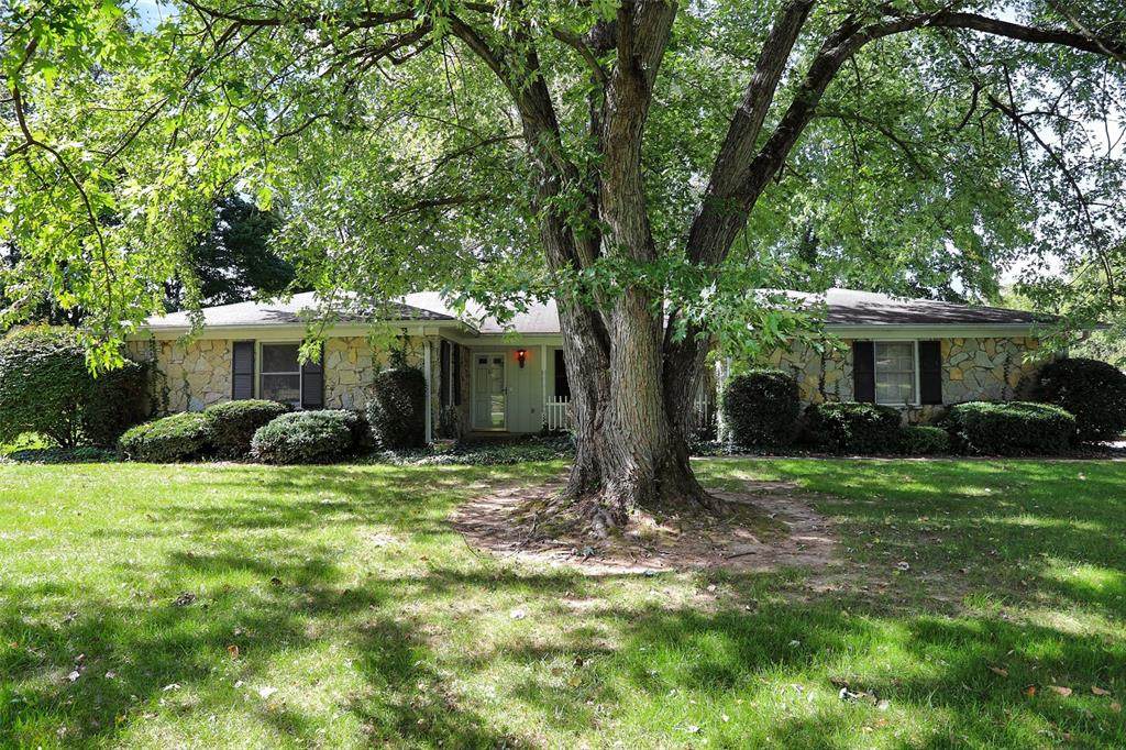 14616 Wellington Court - Photo 1