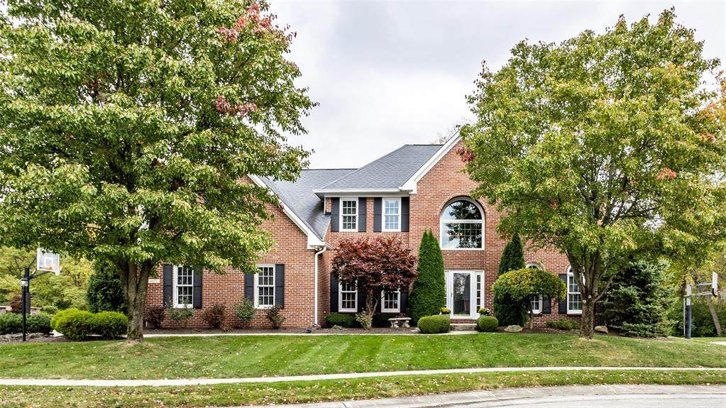 6670 Cherbourg Circle - Photo 1