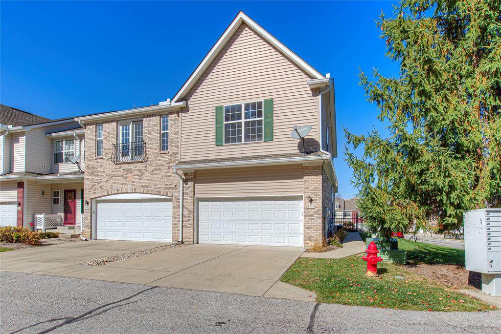 8344 Pine Branch Lane - Photo 1
