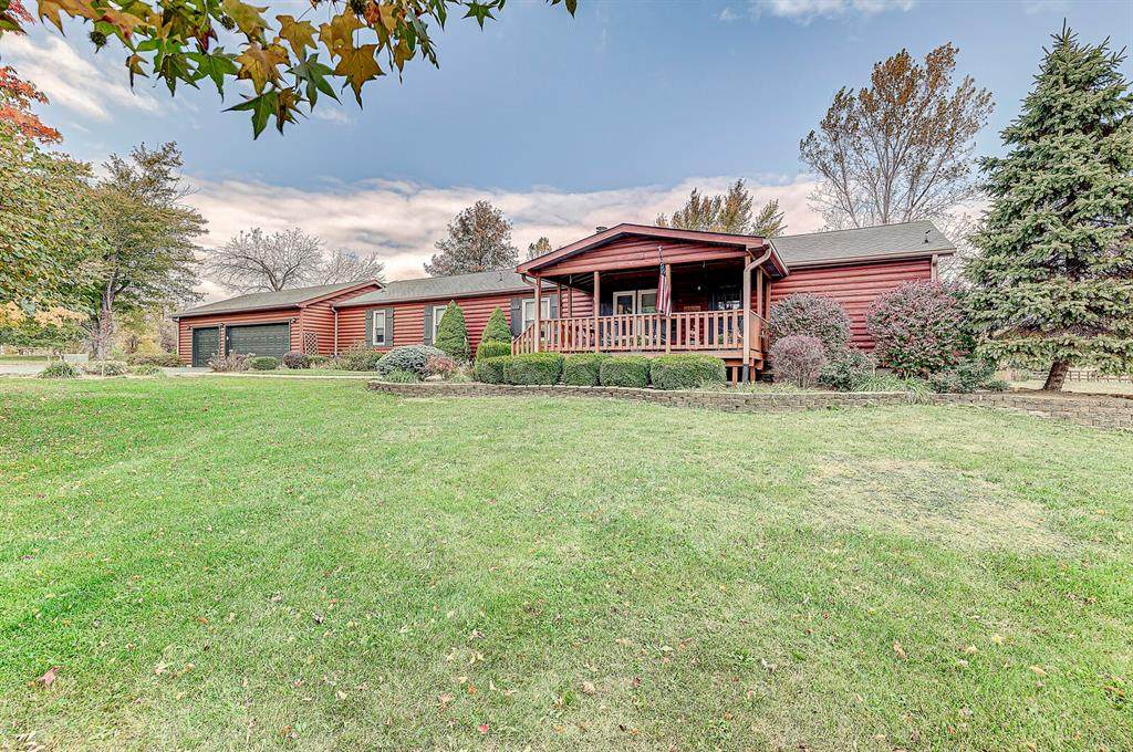 15444 206 Street - Photo 1