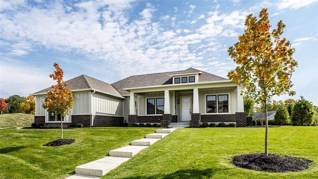 641 Chatham Hills Boulevard - Photo 1