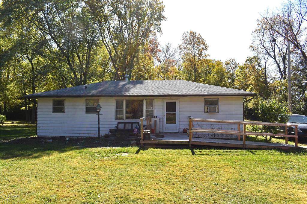 3205 Sumner Avenue - Photo 1