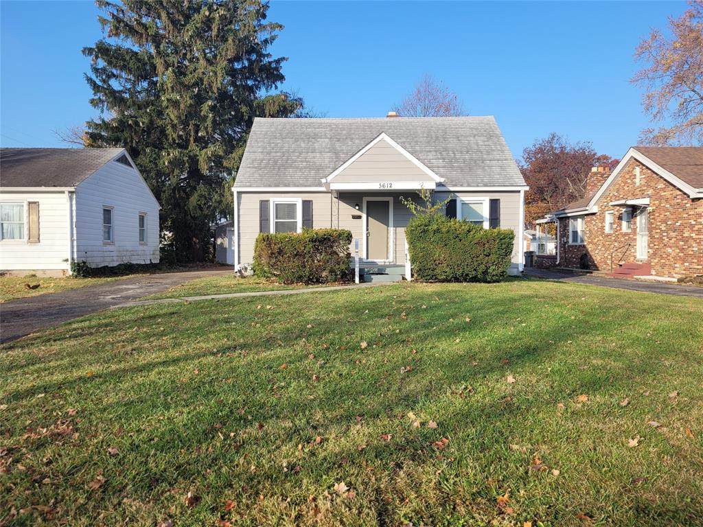 3612 Chester Avenue - Photo 1
