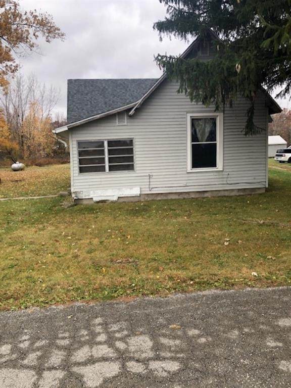 138 Railroad Street - Photo 1