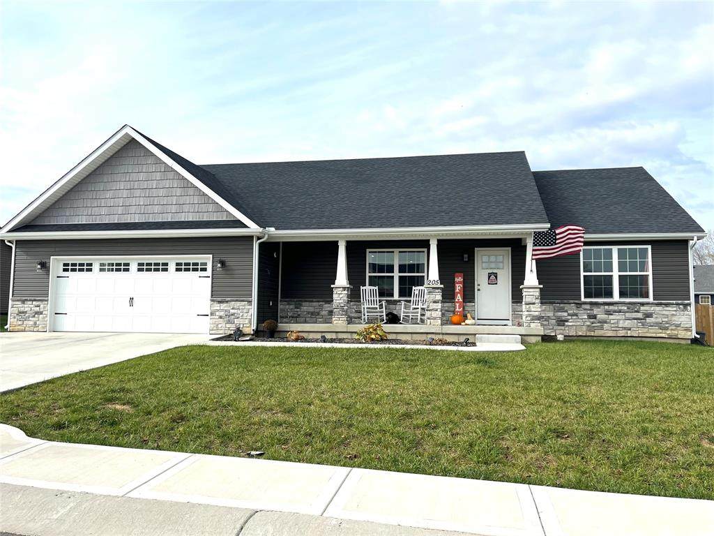 205 Diamond Lane - Photo 1
