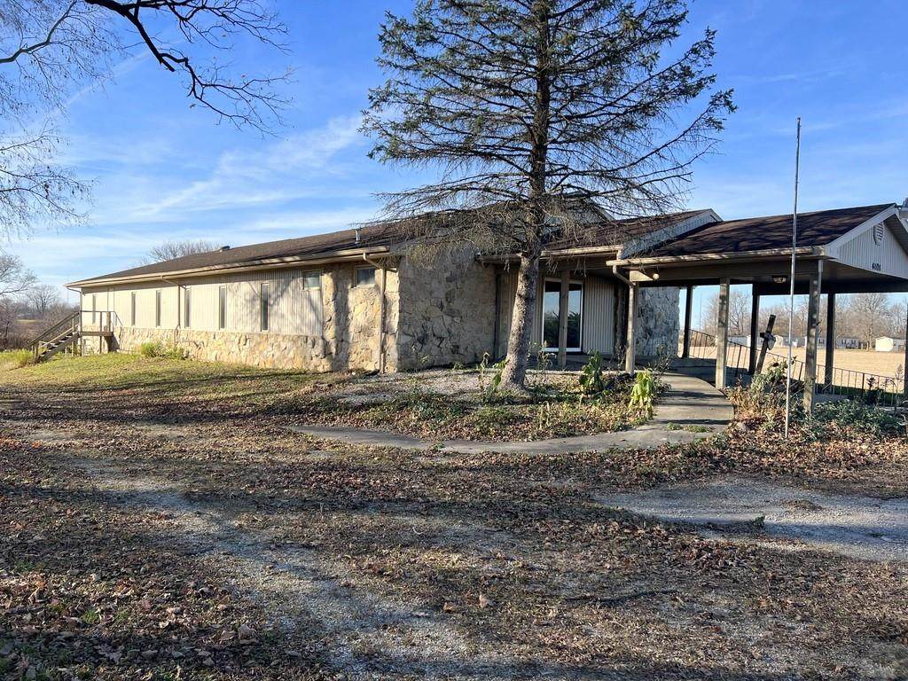 4101 Eaton Avenue - Photo 1