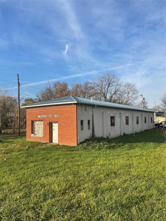 1058 S Ewing Street - Photo 1