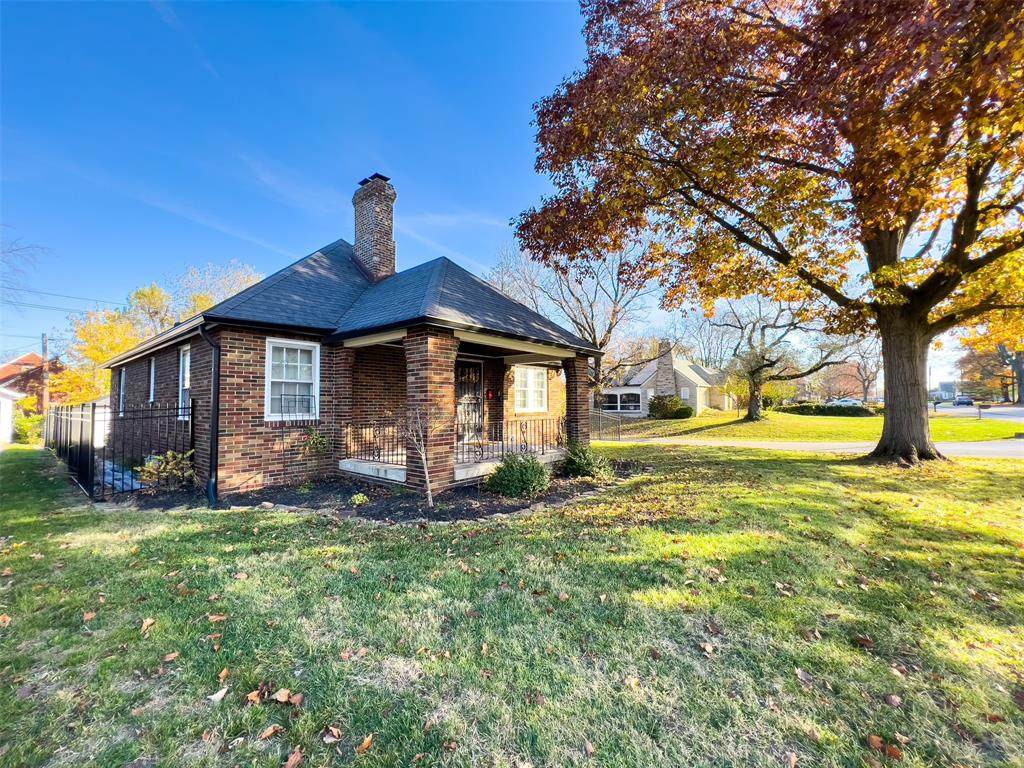 40 Sumner Avenue - Photo 1