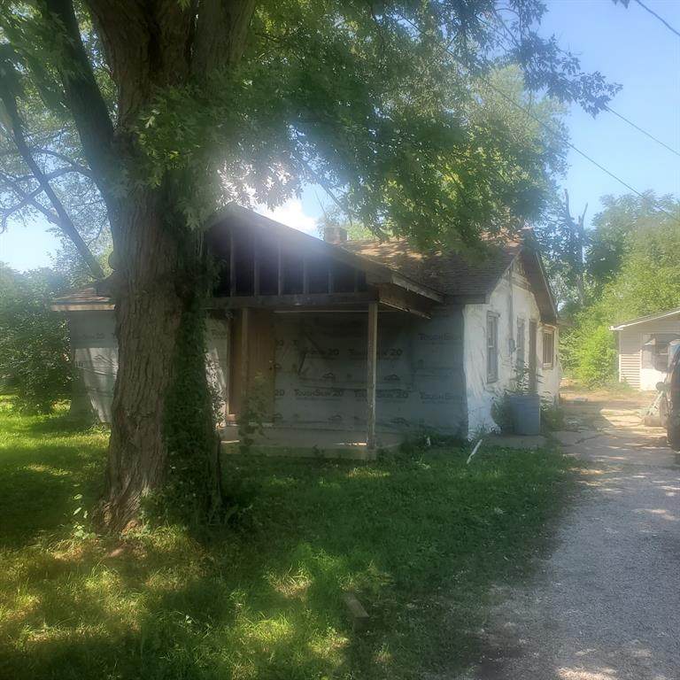 2936 Clover Drive - Photo 1