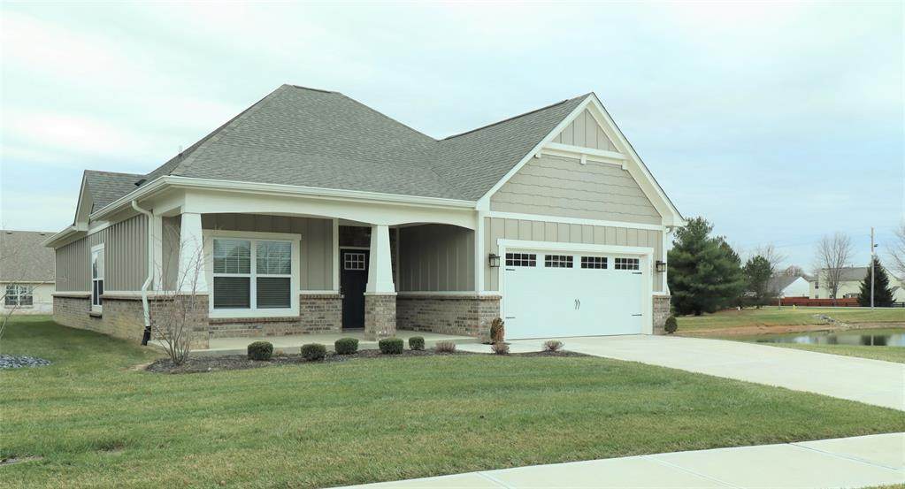 1557 Leisure Way - Photo 1