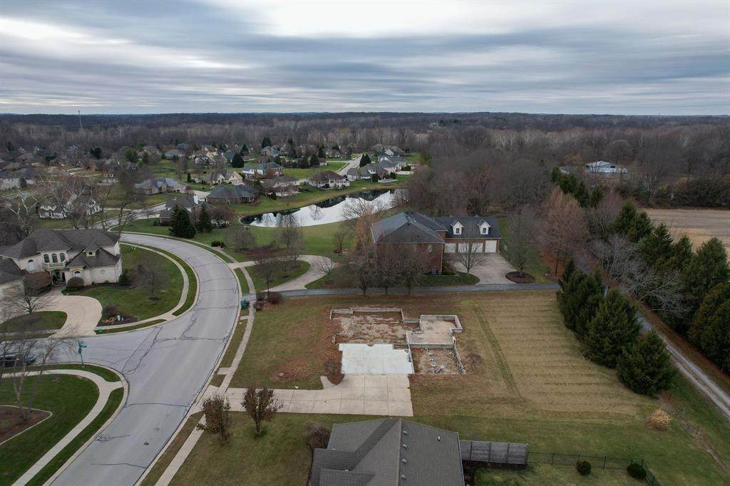 1812 Water Oak Way - Photo 1