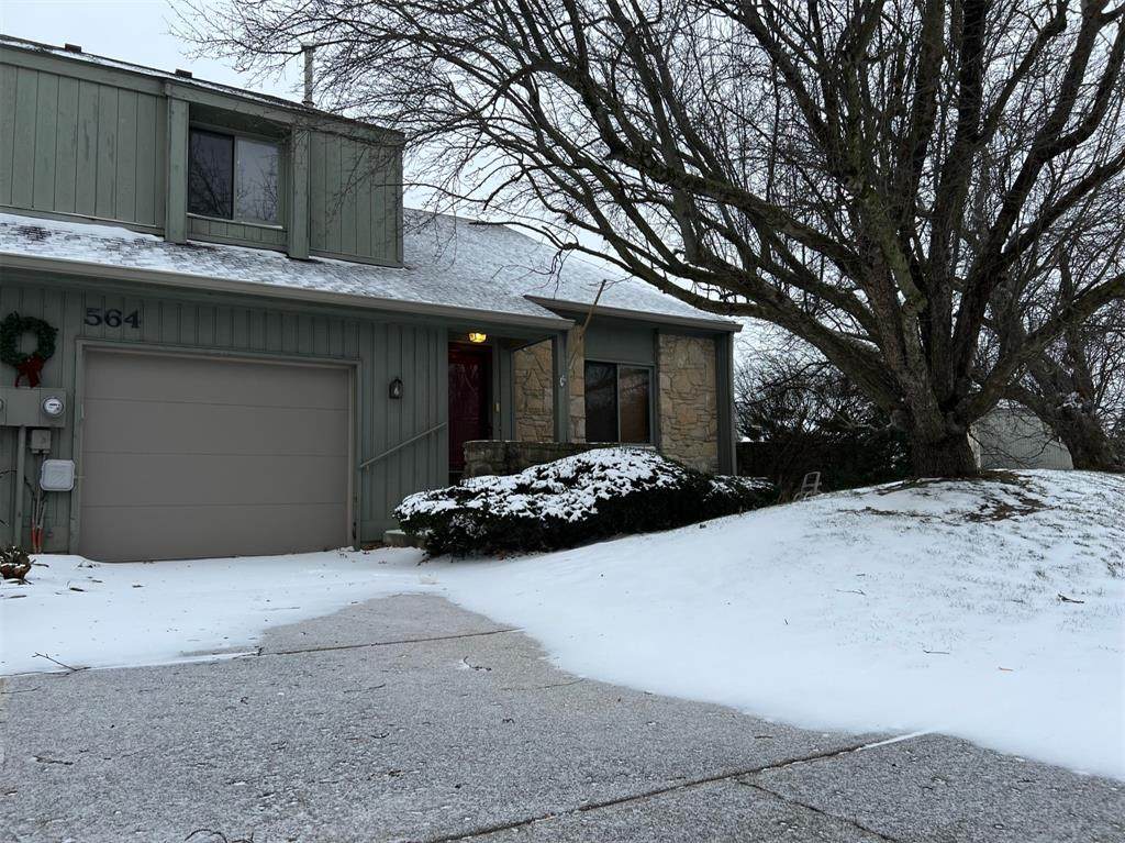 564 Conner Creek Drive - Photo 1
