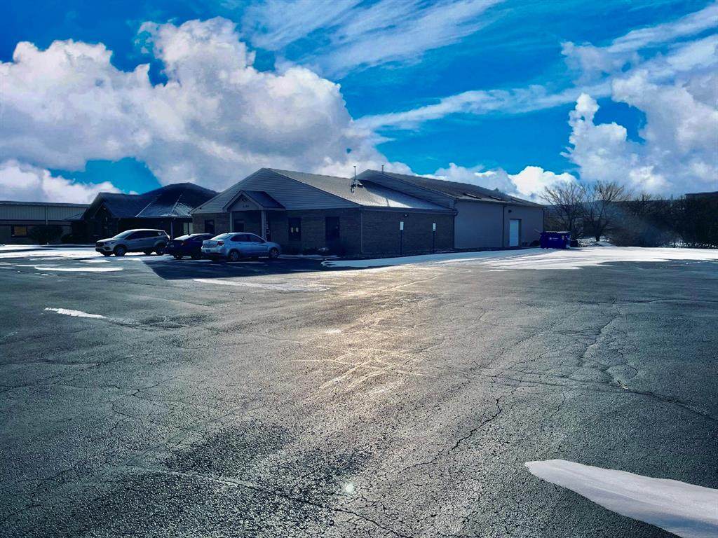 5195 Commerce Circle - Photo 1