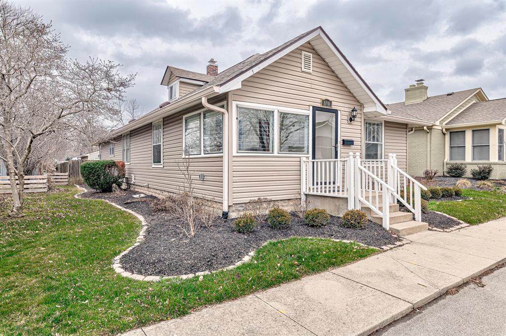 880 Pine Street - Photo 1