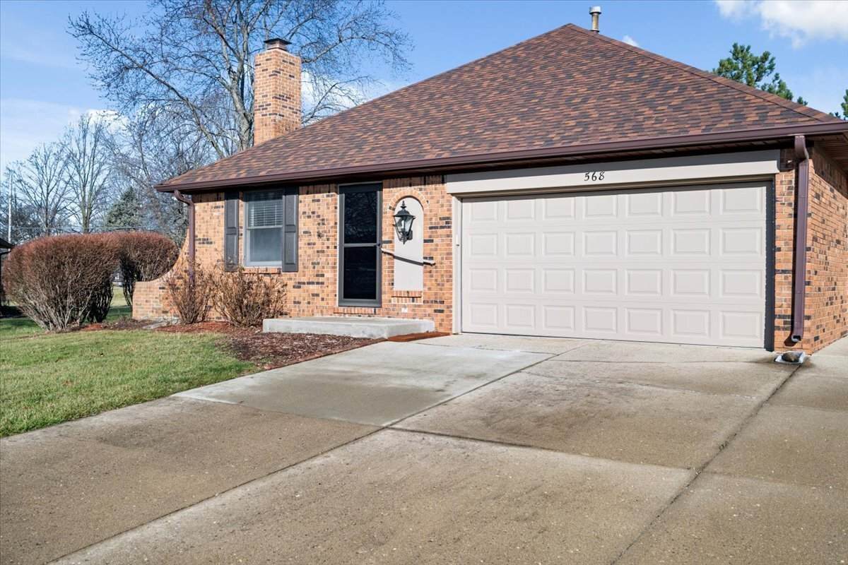 568 Eagle Crest Drive - Photo 1
