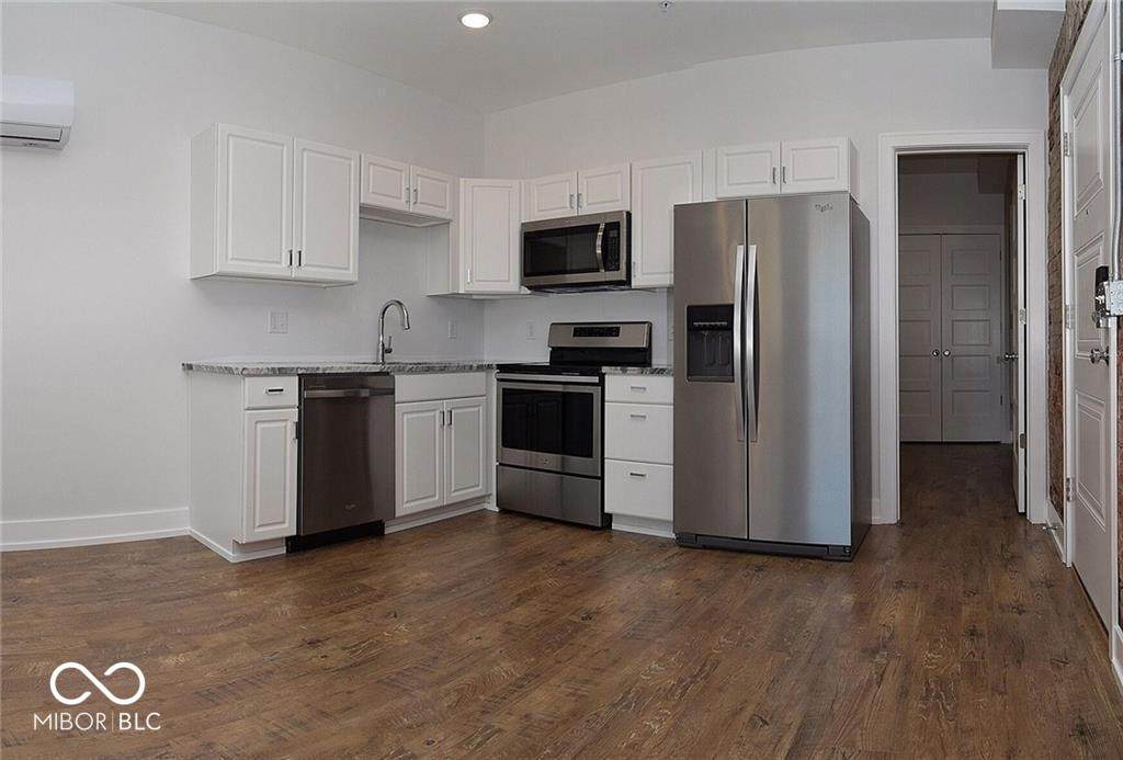 829 Pennsylvania Street - Photo 1