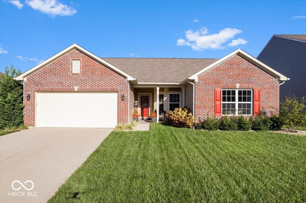 264 Haywood Road - Photo 1