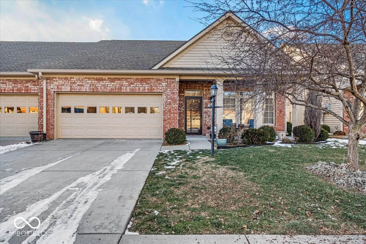38 Copperleaf Drive - Photo 1