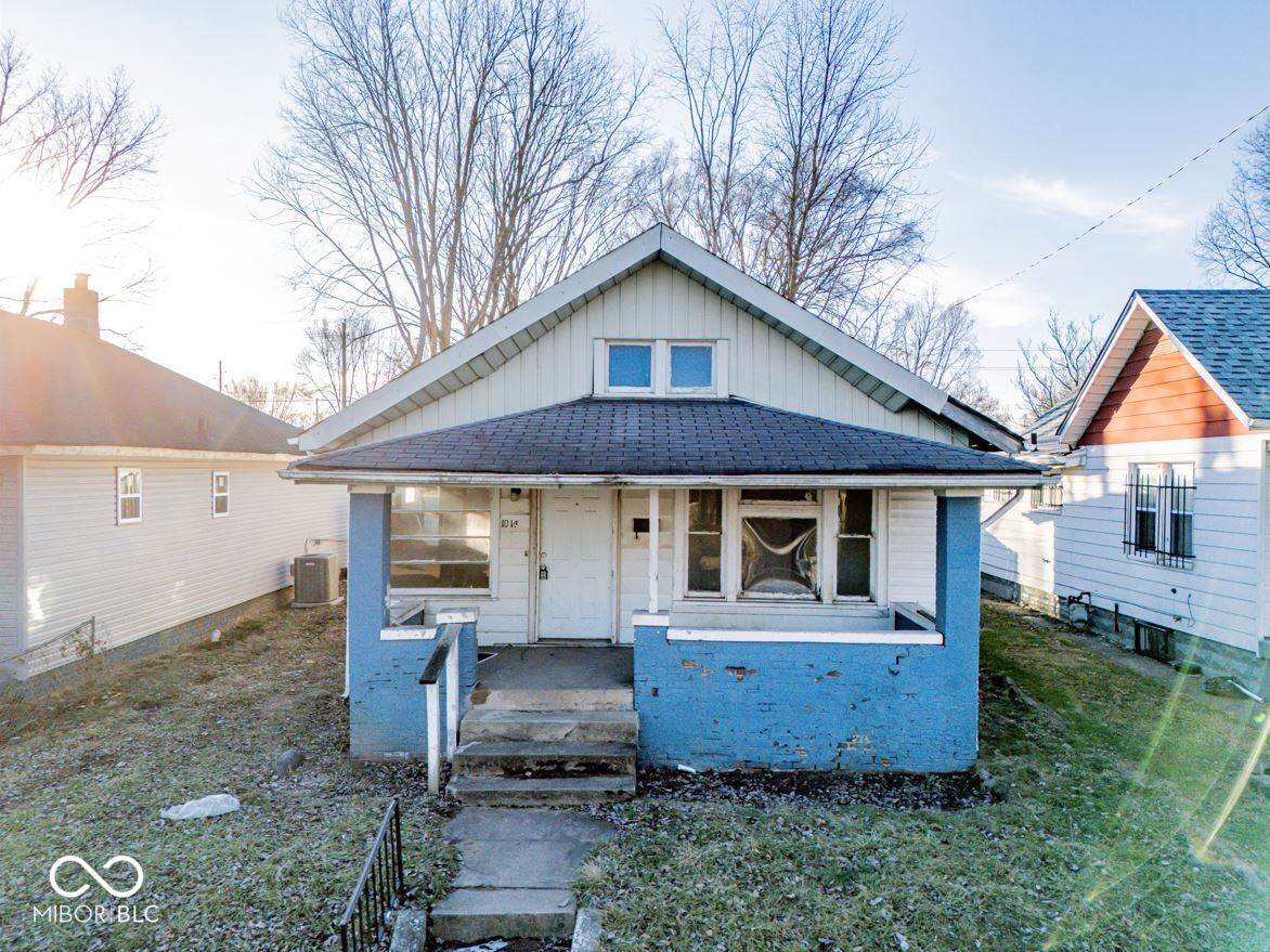 1014 Sheffield Avenue - Photo 1