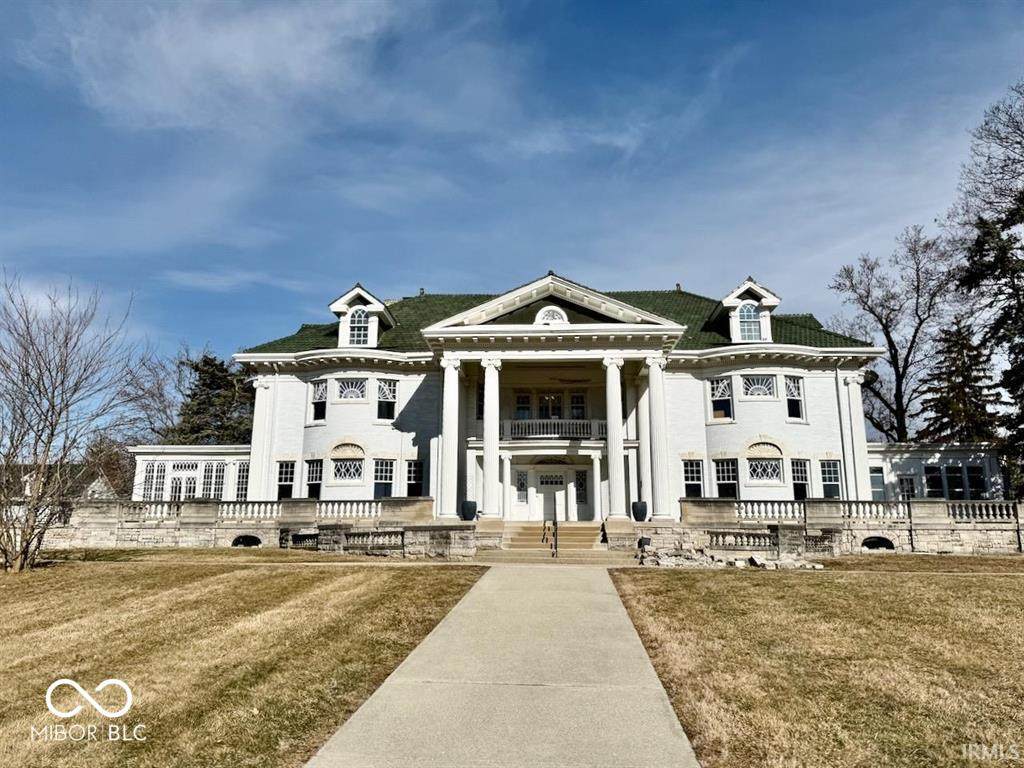 1300 University Avenue - Photo 1