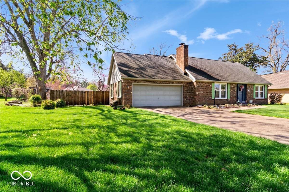 10533 Williamsburg Drive - Photo 1