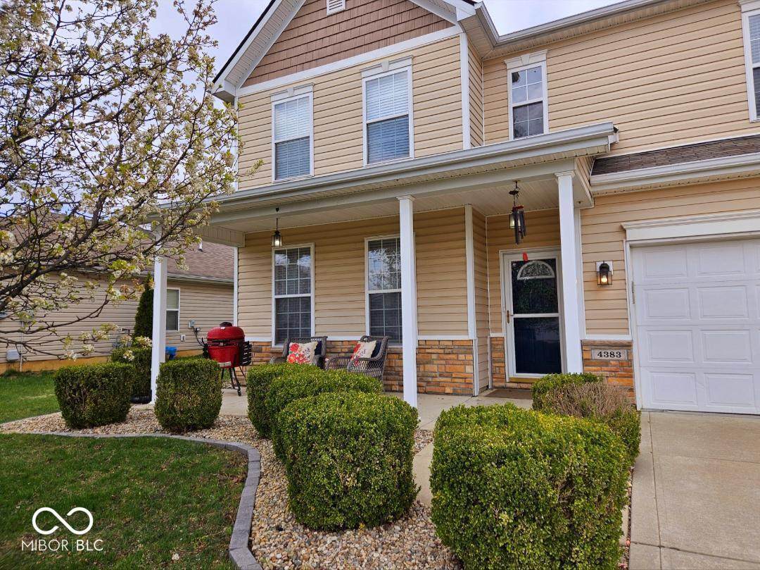 4383 Round Lake Bend - Photo 1