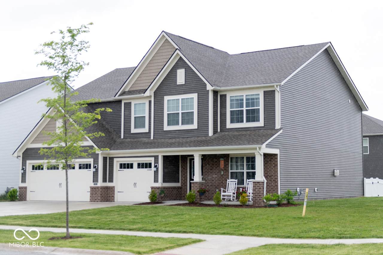 9176 Springbrook Drive - Photo 1