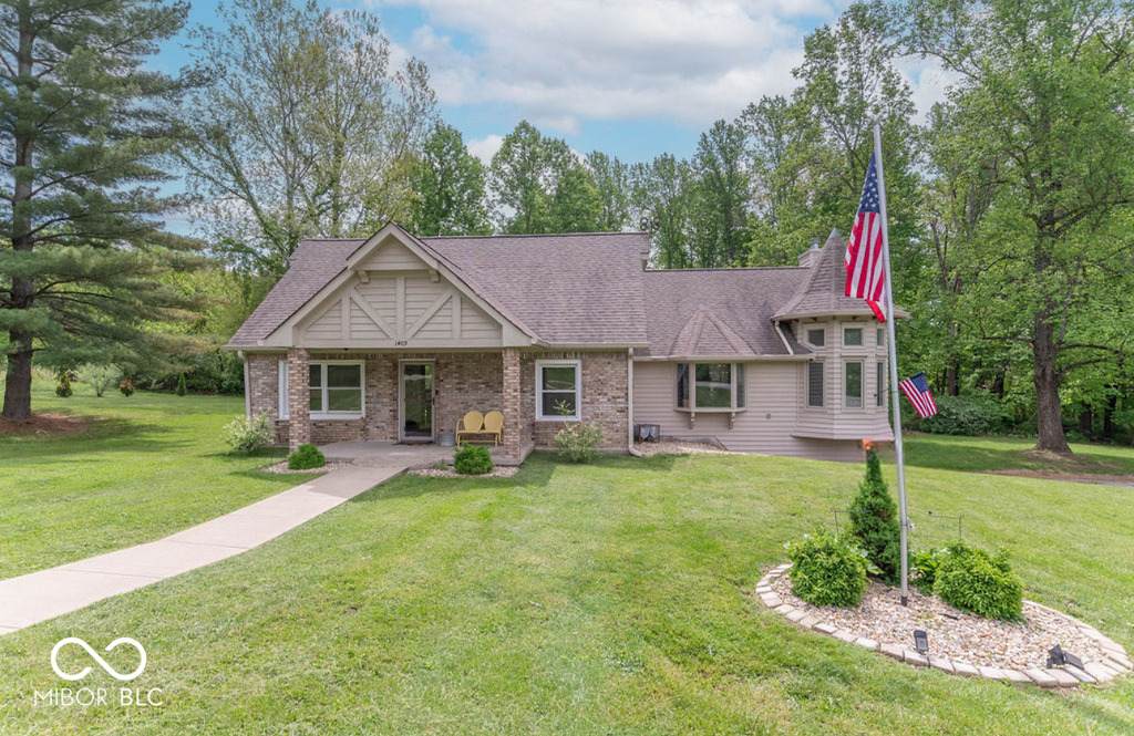 1409 Northview Drive - Photo 1