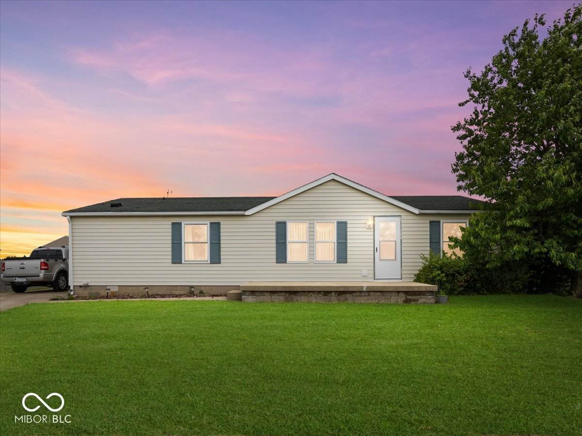 1614 Meyer Lane - Photo 1