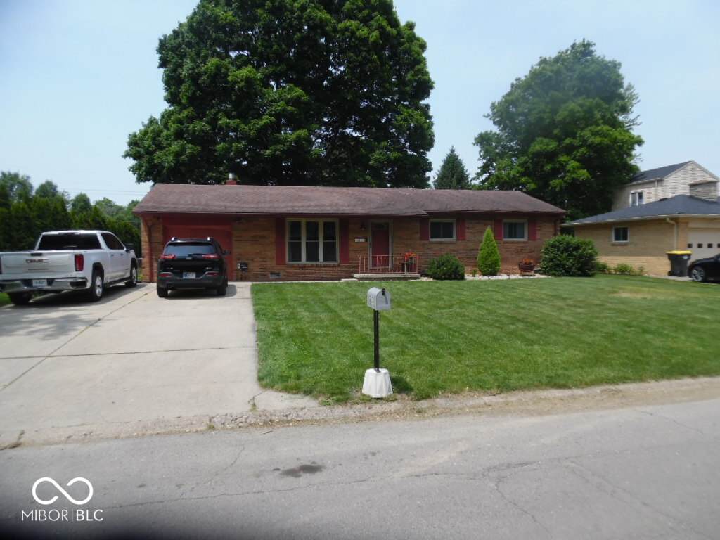 213 Coventry Drive - Photo 1
