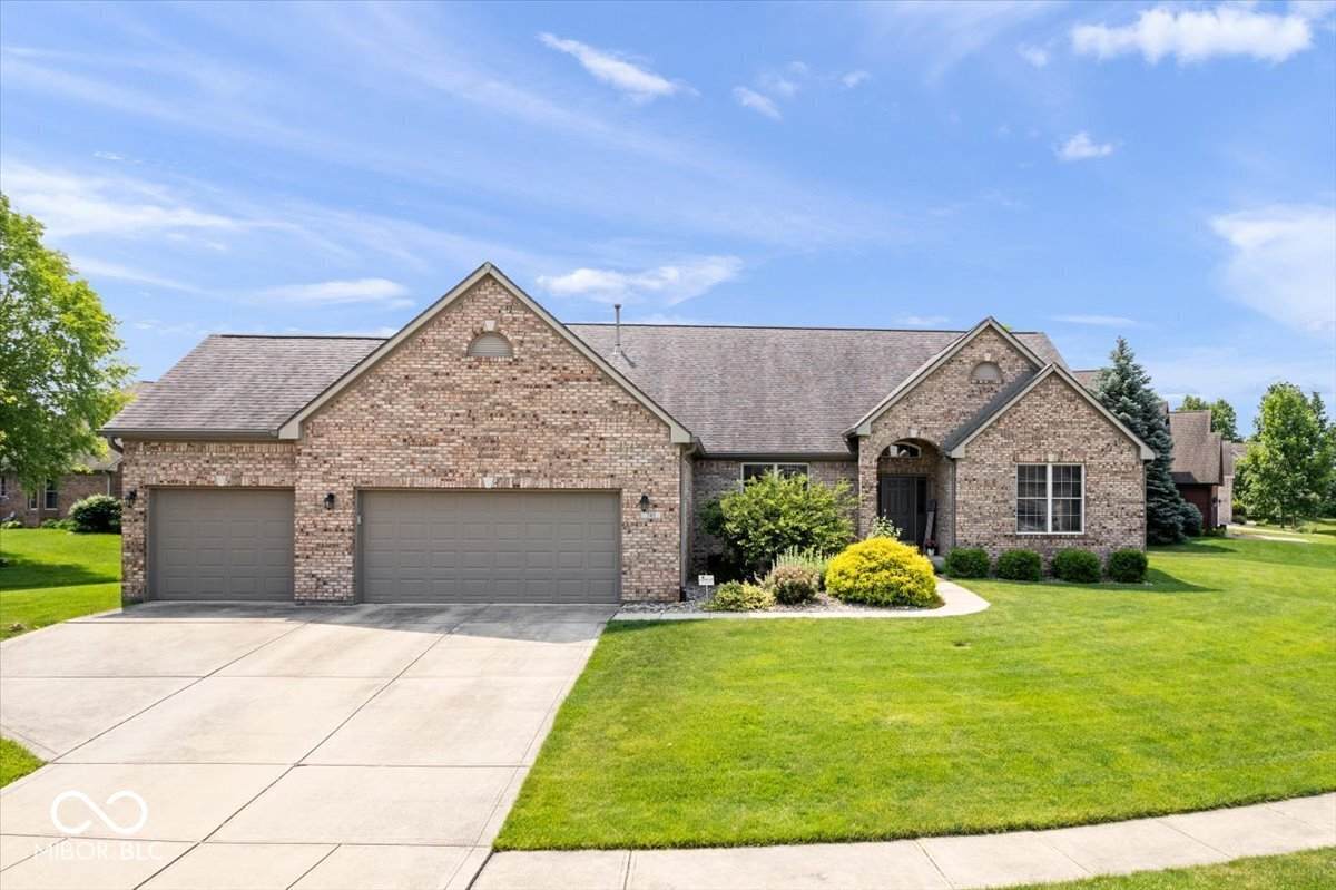 745 Ridge Gate Drive - Photo 1