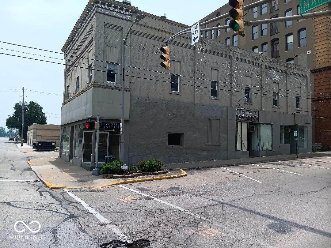 33 11th Street - Photo 1