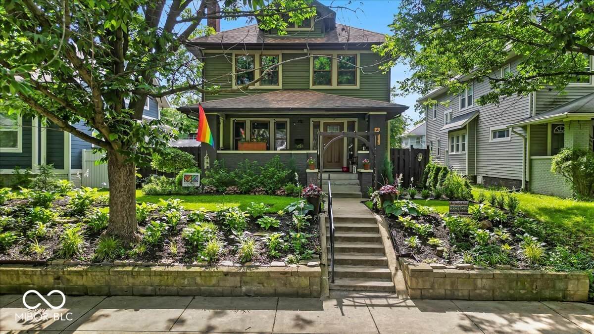 4046 Park Avenue - Photo 1