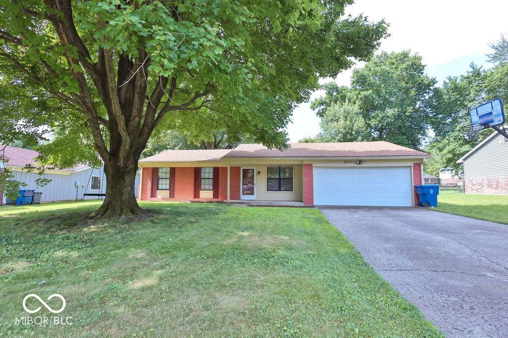 923 Bogalusa Court - Photo 1
