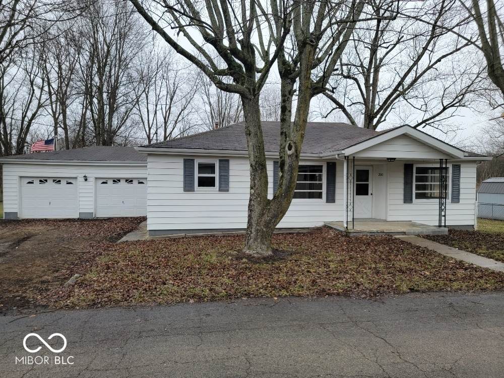200 East Street - Photo 1