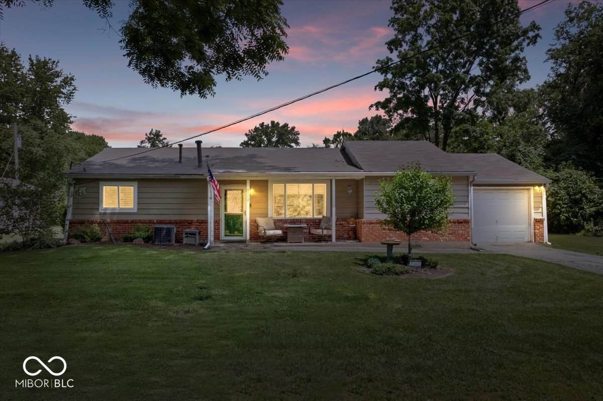 5672 New York Street - Photo 1