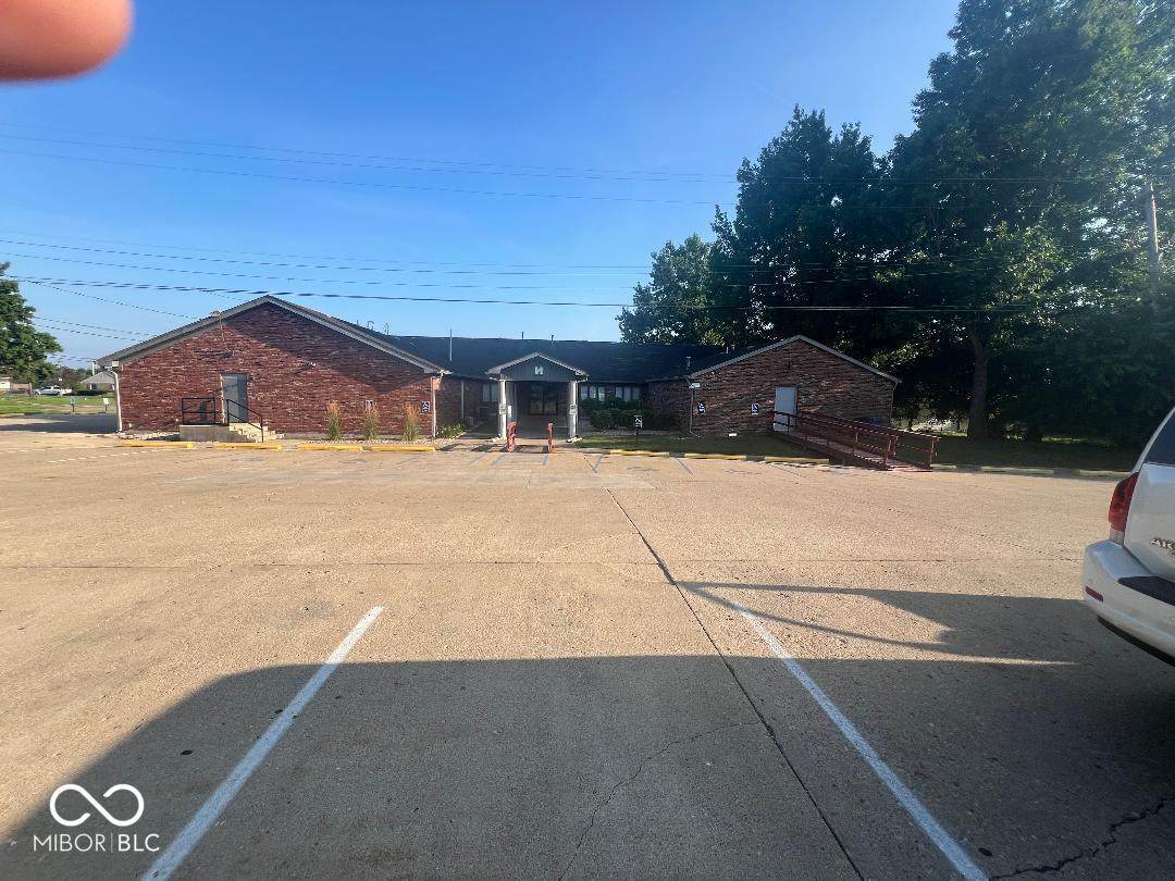 1145 Indianapolis - Photo 1