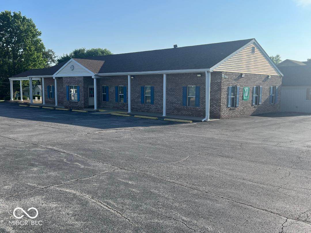 1140 Indianapolis Road - Photo 1