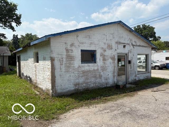 2402 Home Avenue - Photo 1