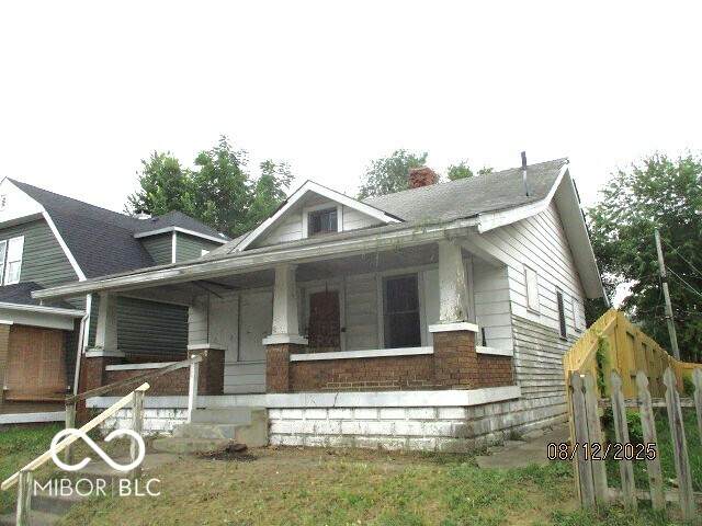 907 Oxford Street - Photo 1