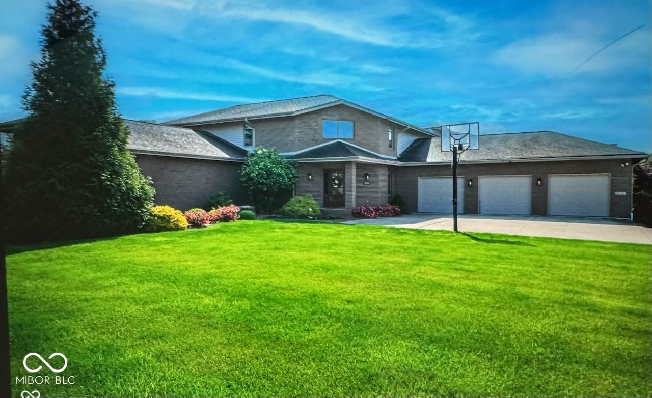 9398 Mirror Road - Photo 1