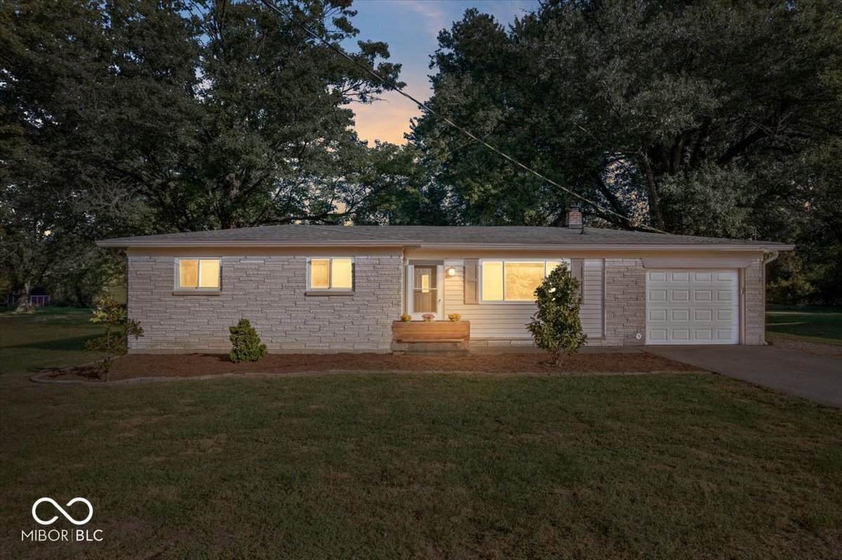 1348 County Line Road - Photo 1