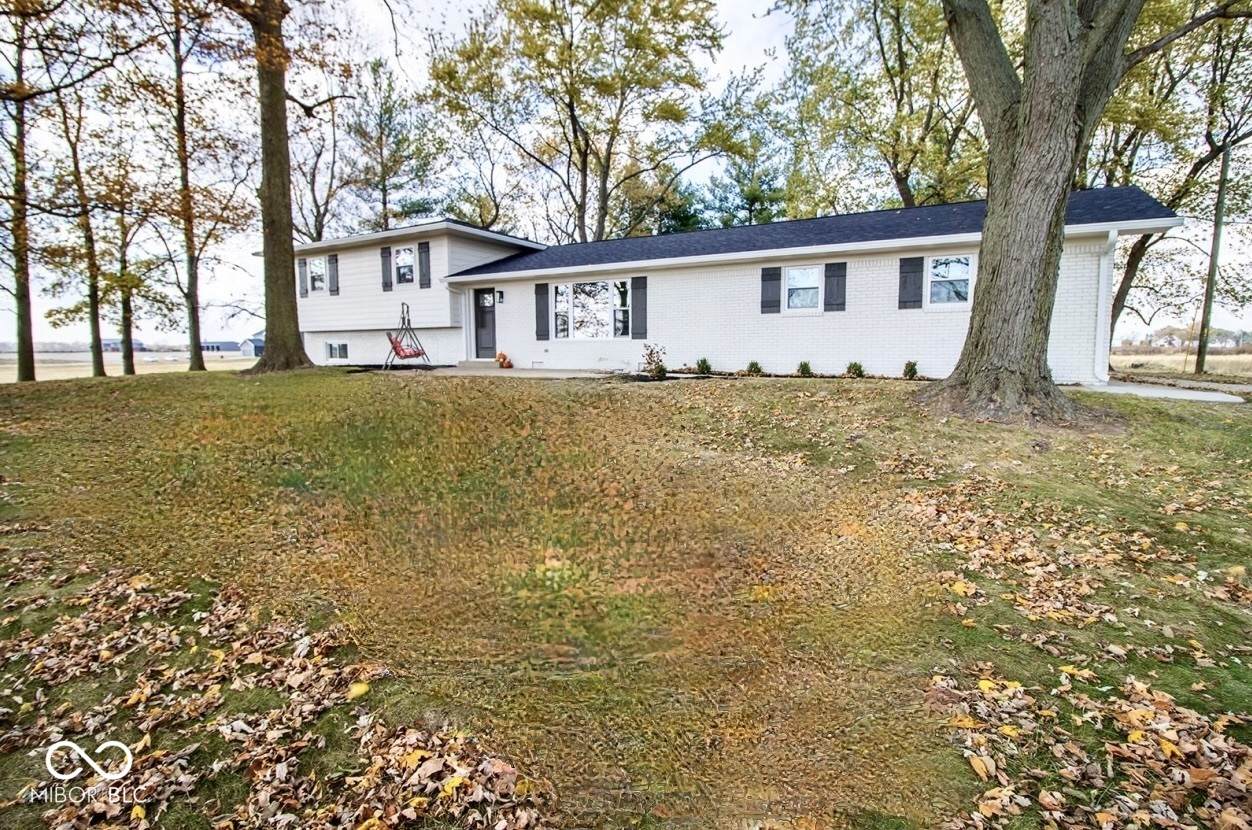 3140 Indiana 234 - Photo 1