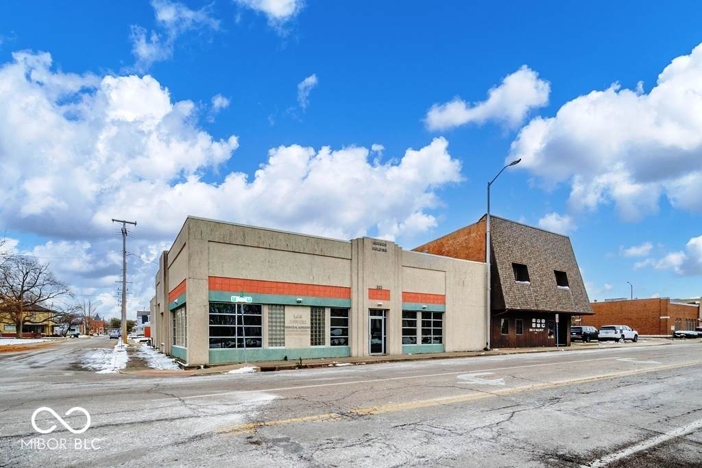 322 Walnut Street - Photo 1