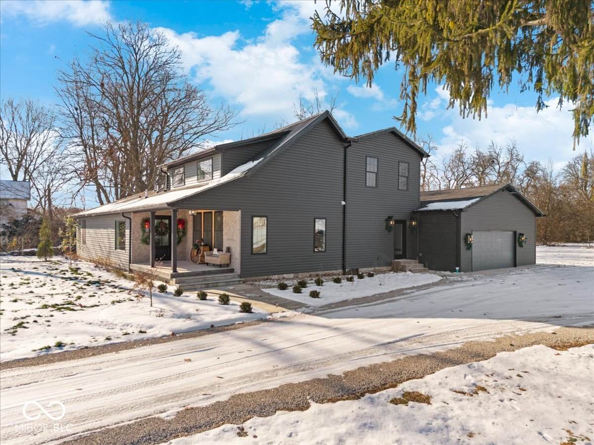 2900 State Road 39 - Photo 1