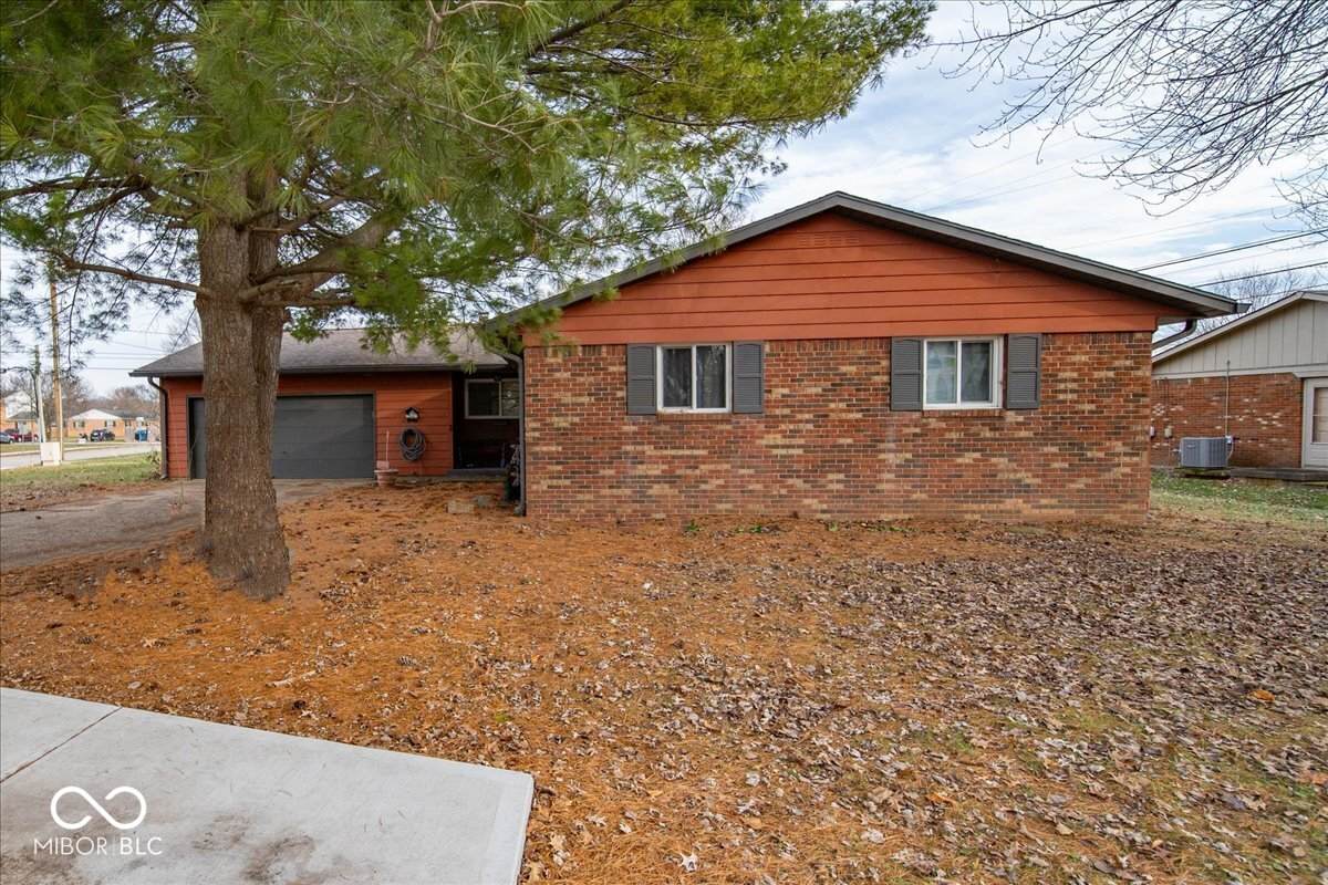 21 Dawn Drive - Photo 1