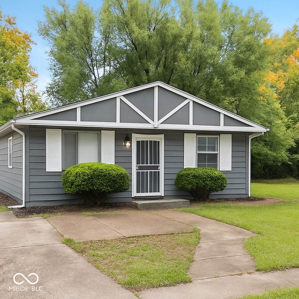 533 Lynn Street - Photo 1